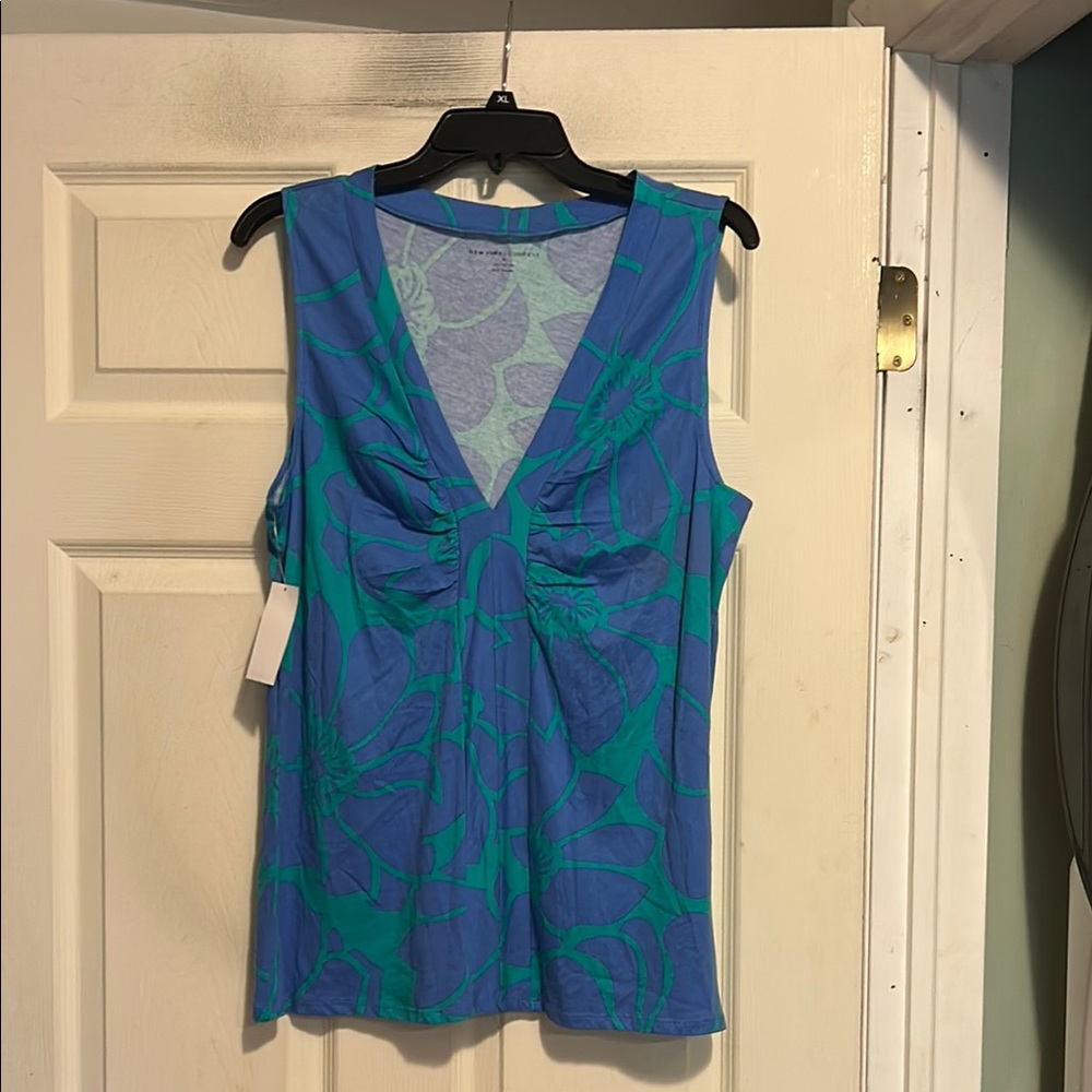 New York & Company Blue and Green V-Neck Twist Front Top Size XL